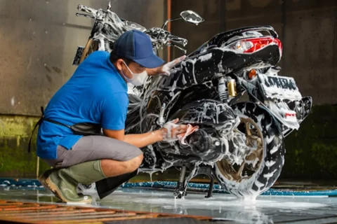 Jasa Cuci Motor 4